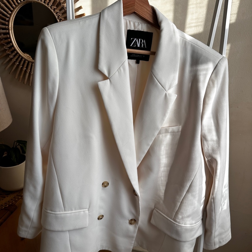 Zara Women's White Blazer Sz XXL